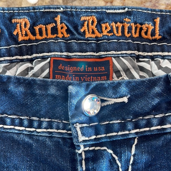 Rock Revival Easy Skinny Jeans, size 30, stretchy jean material. Great condition - Picture 7 of 8
